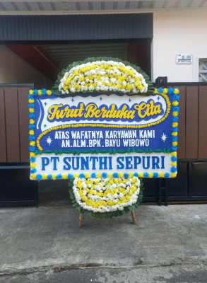 Papan Bunga Duka di Kaliorang